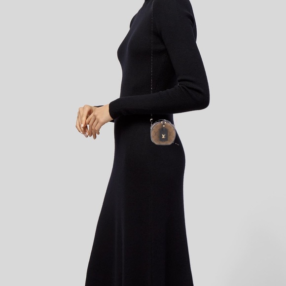 (((SOLD)))  **AUTHENTIC** 2019 Monogram Reverse Boite Chapeau Necklace - Picture 8 of 11